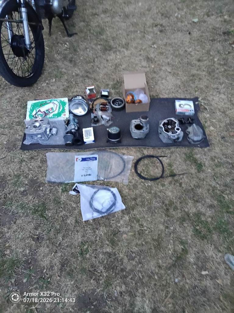 Honda - honda cg parts, please read description 