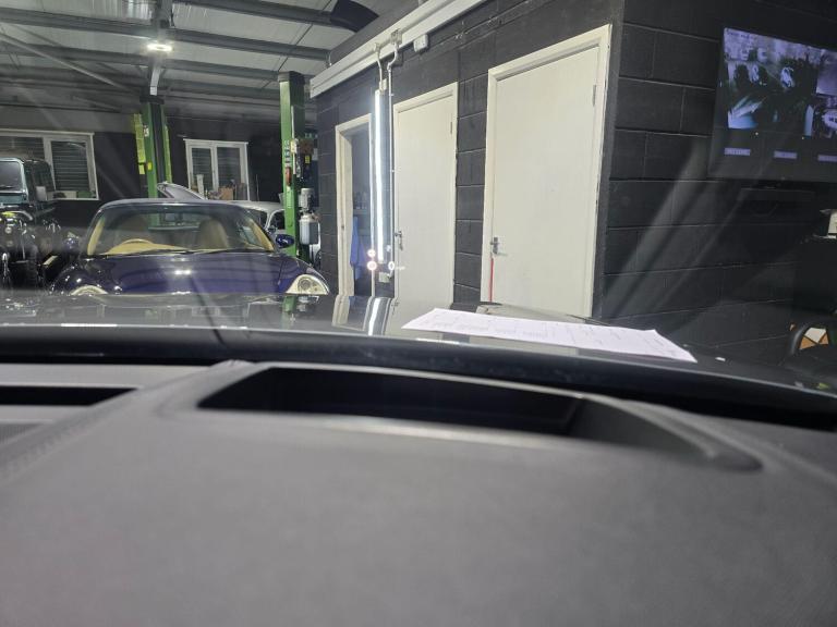 2018 Land Rover Range Rover Velar 3.0 D300 First Edition 5dr Auto ESTATE DIESEL Automatic