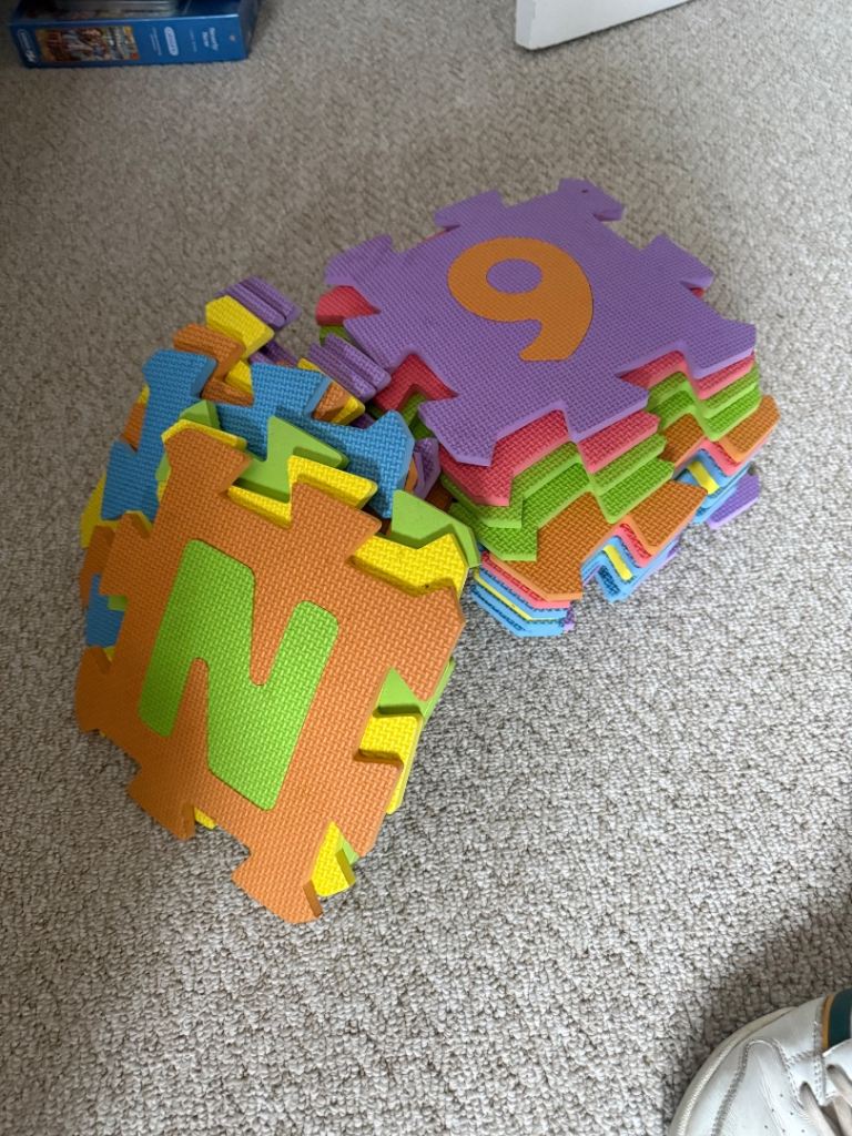 Soft floor tiles for baby/playroom