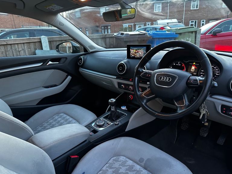 Audi, A3, Hatchback, 2015, Manual, 1598 (cc), 3 doors