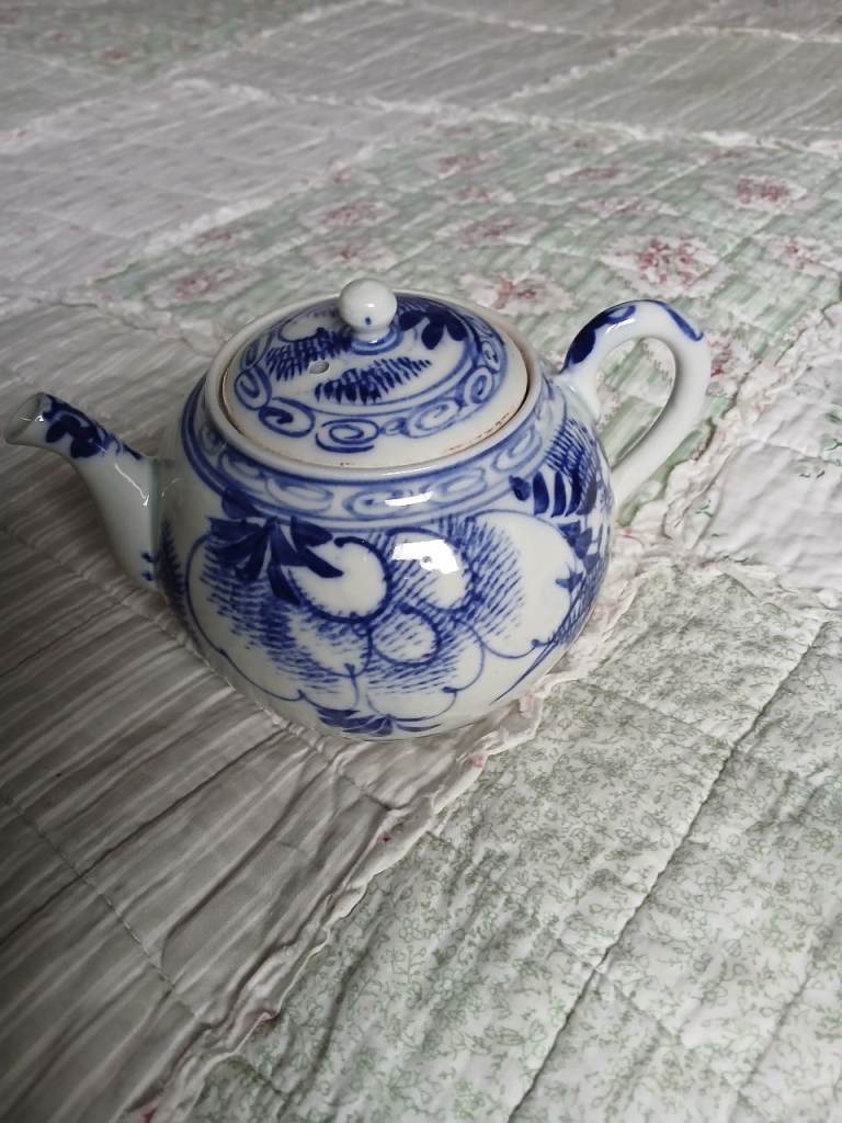 Antique teapot 