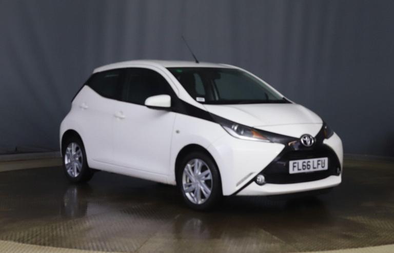  Toyota AYGO 1.0 VVT-i x-pression Euro 6 5dr Petrol Manual