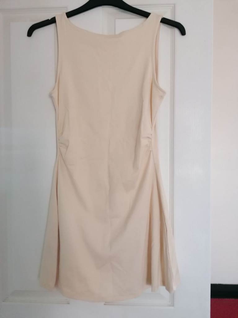 Lovely Cream Sleeveless Dress – Good Condition
