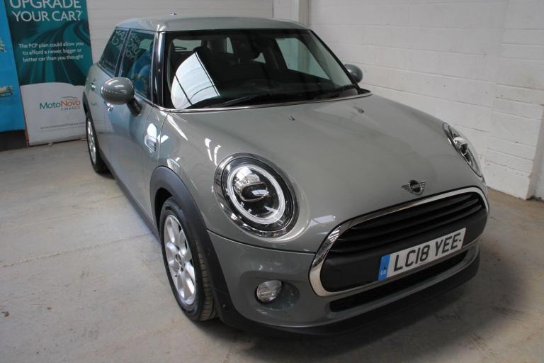 2018 MINI Hatch 1.5 One Steptronic Euro 6 (s/s) 5dr HATCHBACK Petrol Automatic