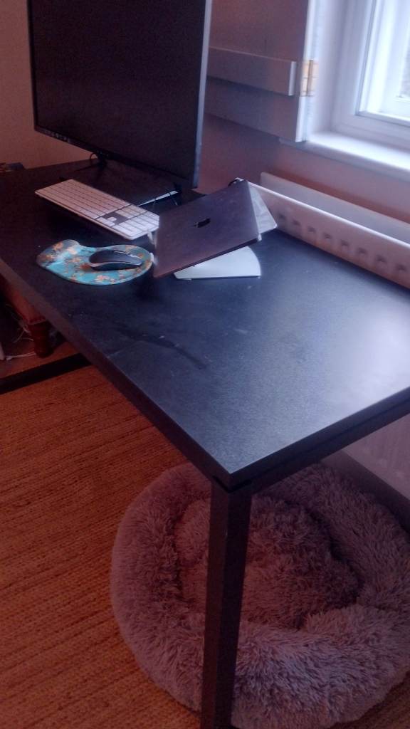Black office desk - for pick up