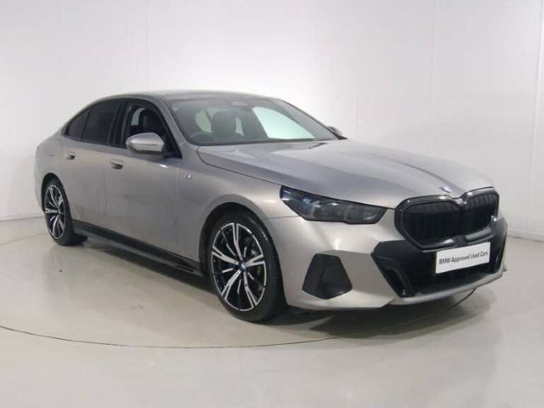 BMW 5 SERIES 520i M Sport Pro 4dr Auto