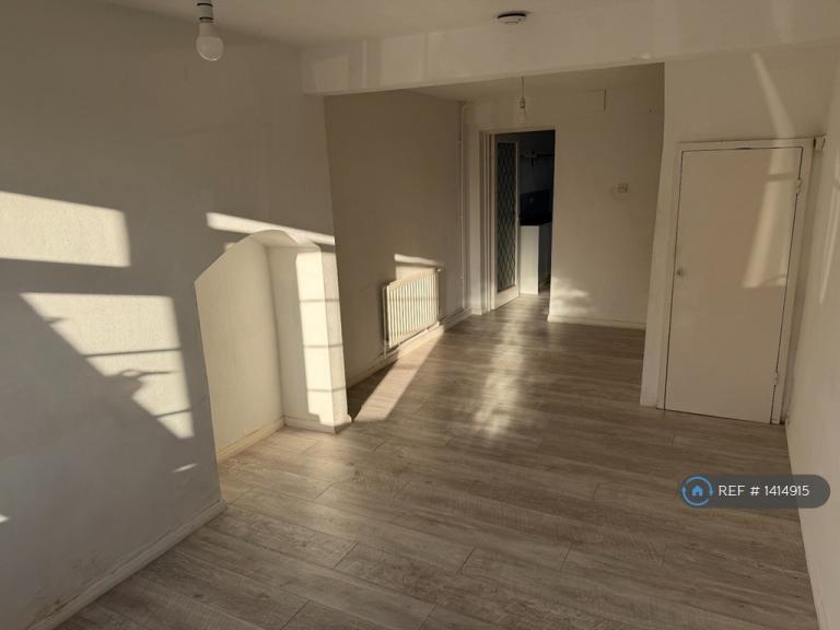 2 bedroom house in Prospect Place, Bromley, BR2 (2 bed) (#1414915)
