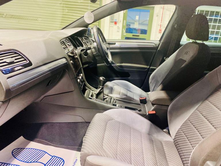 2018 Volkswagen Golf 1.5 TSI EVO R-Line Euro 6 (s/s) 5dr HATCHBACK Petrol Manual