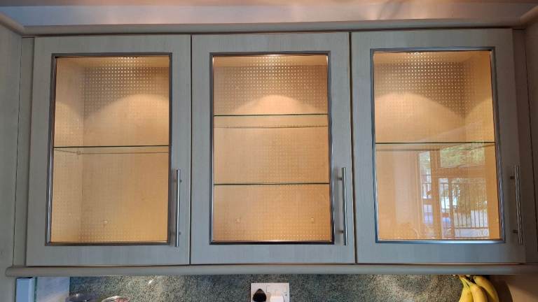 Attractive kitchen display wall cabinets x 3 (500mm each) with glass shelves and lighting