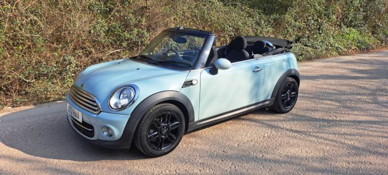 Mini Cooper 1.6 Convertible