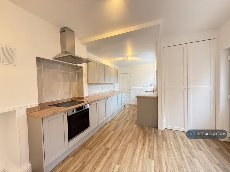 3 bedroom house in High St, Saxilby, LN1 (3 bed) (#3020306)