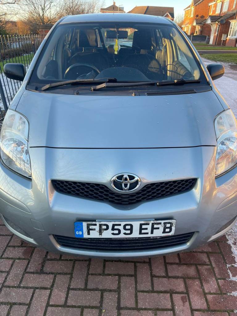 Toyota, YARIS, Hatchback, 2010, Manual, 998 (cc), 5 doors