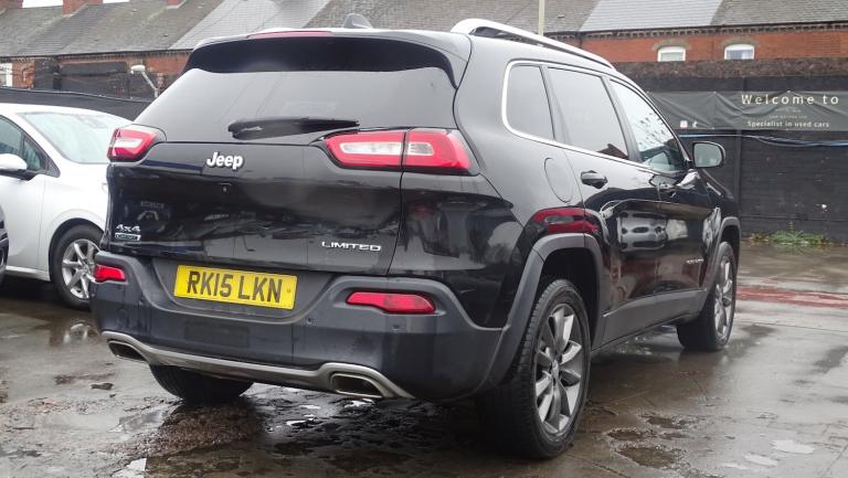 JEEP CHEROKEE 2.0 Cherokee 2.0 170hp Limited 4wd 9spd Auto Black Auto Diesel 201