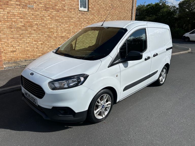 Ford, TRANSIT COURIER, Panel Van, 2019, Manual, 1498 (cc)