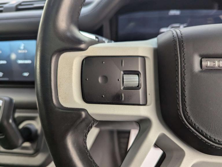 2021 Land Rover Defender 2.0 Defender SE Auto 4WD 5dr SUV Petrol Automatic