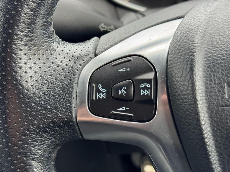 2015 Ford Fiesta 1.6 EcoBoost ST-3 3dr HATCHBACK PETROL Manual