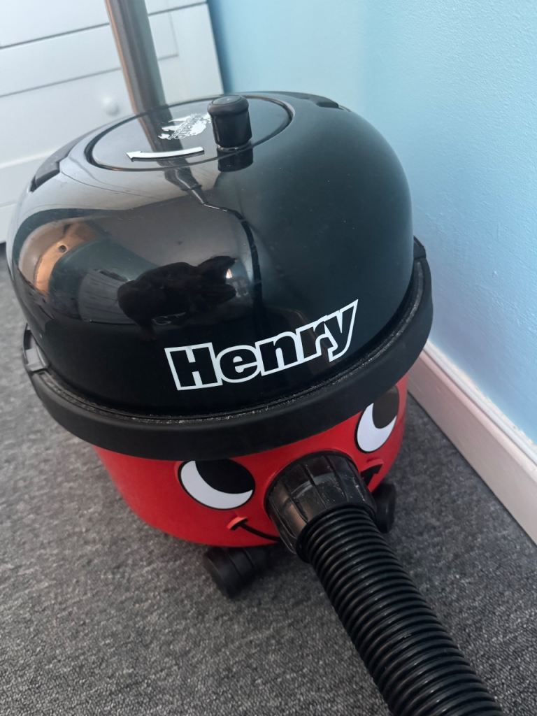 Henry Vacuum Cleaner – Excellent Working Condition