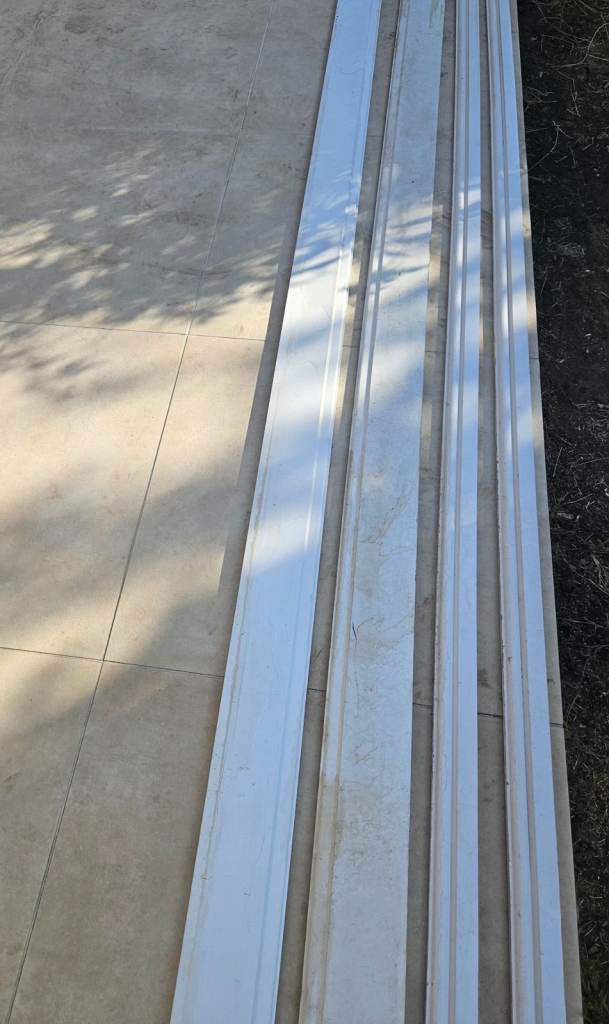 WHITE Skirting Board Strips - Good Condition, FREE