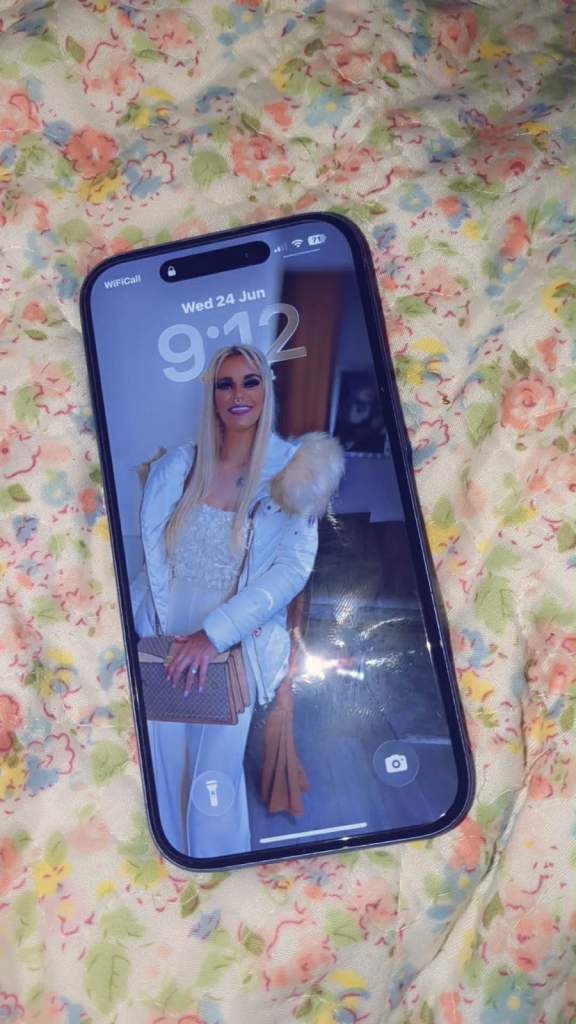 iPhone 16 unlocked, coral blue 