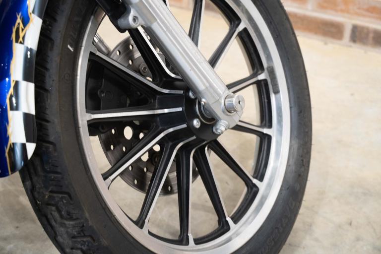 2004 Harley-Davidson FXDL Low Rider 1450 only 10k miles