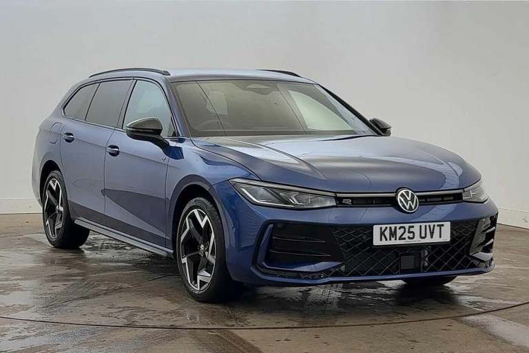 2025 Volkswagen Passat 1.5 TSI eHybrid R-Line 5dr DSG Estate Automatic