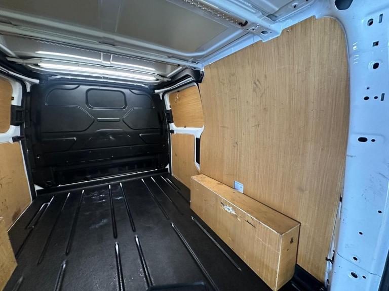 2023 Ford Transit Custom 2.0 EcoBlue 170ps Low Roof Limited Van PANEL VAN DIESEL Manual