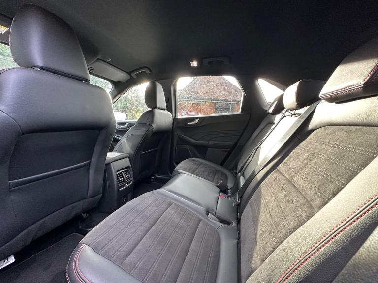 2022 Ford Kuga 2.5 EcoBoost Duratec 14.4kWh ST-Line CVT Euro 6 (s/s) 5dr HATCHBACK Petrol/Electri...