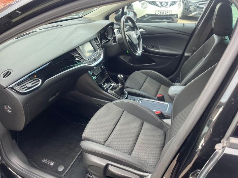 2019 Vauxhall Astra 1.4T 16V 150 Griffin 5dr HATCHBACK PETROL Manual