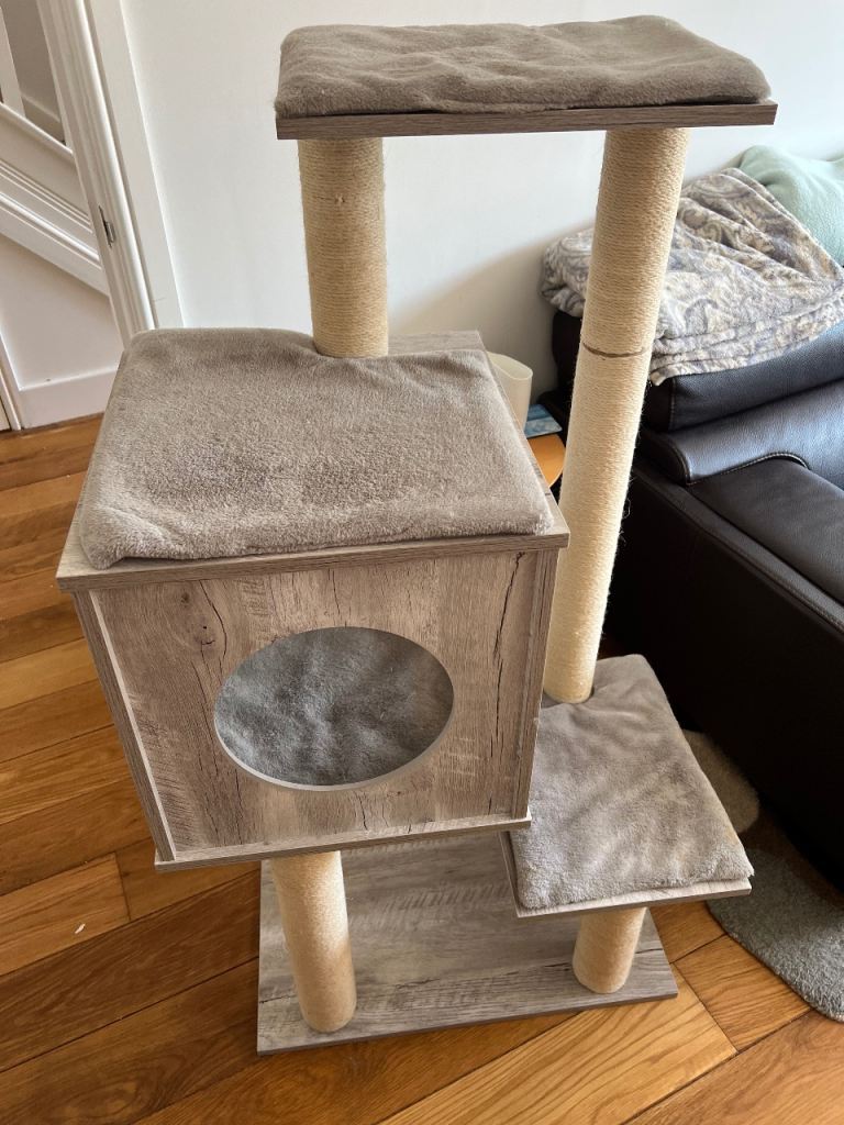 PawHut Cat Tree