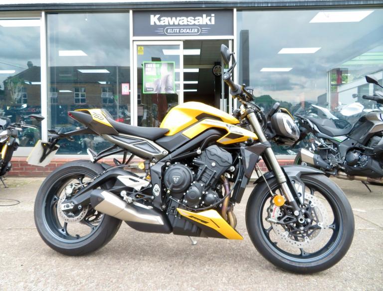 2024 Triumph STREET TRIPLE 765 RS  Petrol Manual