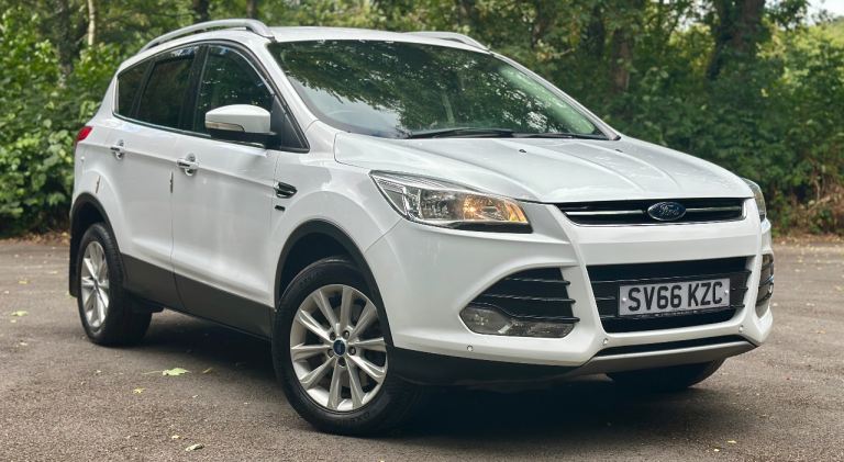 Ford, KUGA, Hatchback, 2016, Manual, 1997 (cc), 5 doors