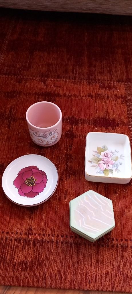 HORNSEA POTTERY QUARTET