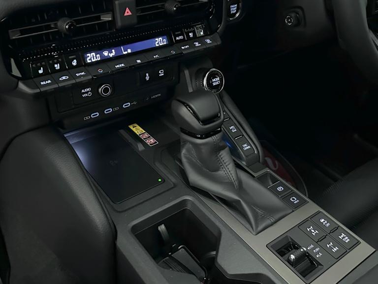 2025 Toyota Land Cruiser Invincible 2.8 D-4D Auto (LWB) ( 204 bhp ) Station Wagon Diesel Automatic