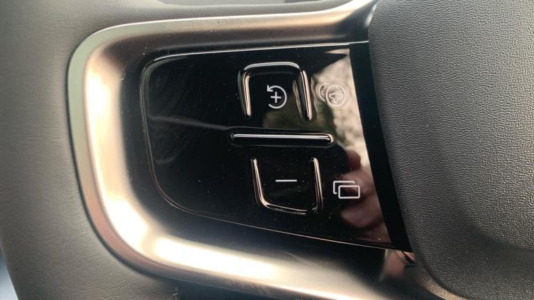 2025 Volvo EX30 Single Motor Extended Range 69kWh Ultra SUV 5dr Electric Auto (272 ps) ESTATE Ele...