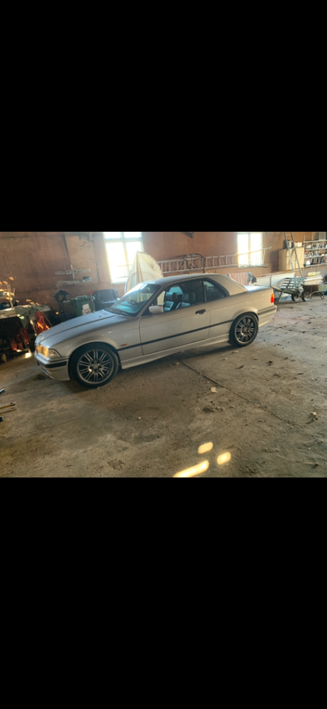 BMW wheels 245/40/18