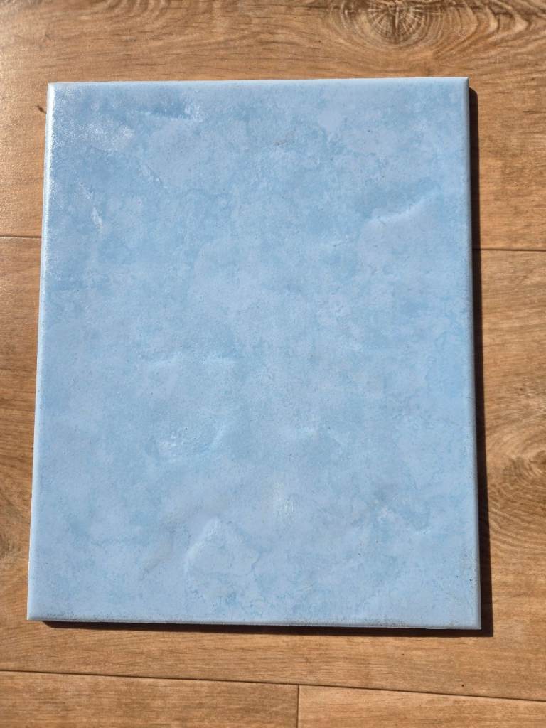 FREE Blue Bathroom Tiles