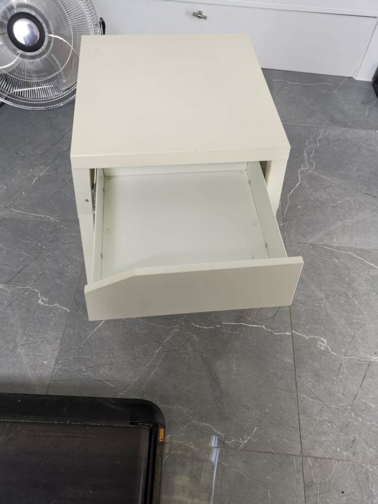 White coffee / bedside table with drawer