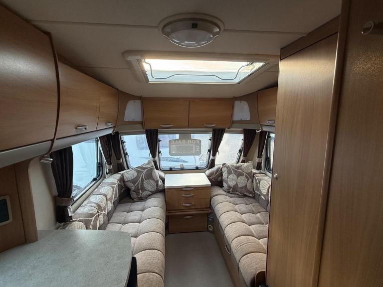 2011 Swift Fairway 565 6 Berth fixed bunk beds