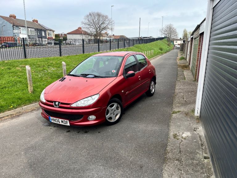 PEUGEOT 206 VERVE 1.4 HDI NEW MOT TAX £35 5 DOOR 