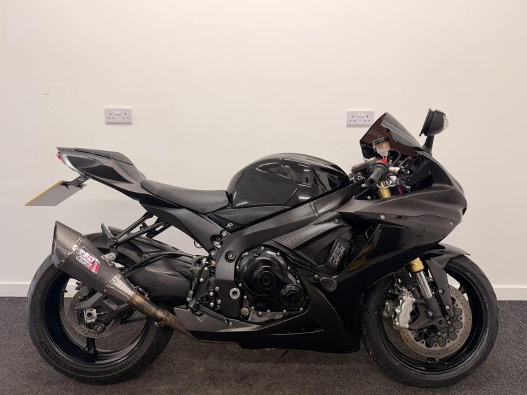 SUZUKI GSXR 600 ** READY TO GO - YOSHUIMURA - TAIL TIDY ** 