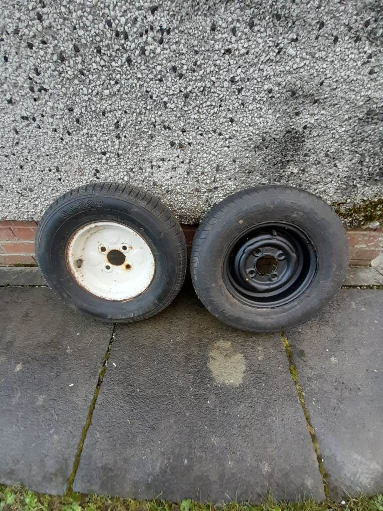 Trailer wheels 