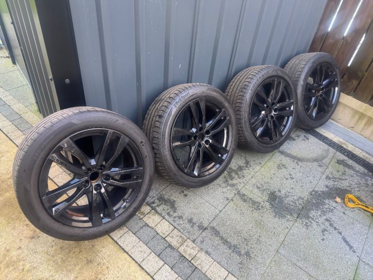 19” Genuine Audi Alloys 