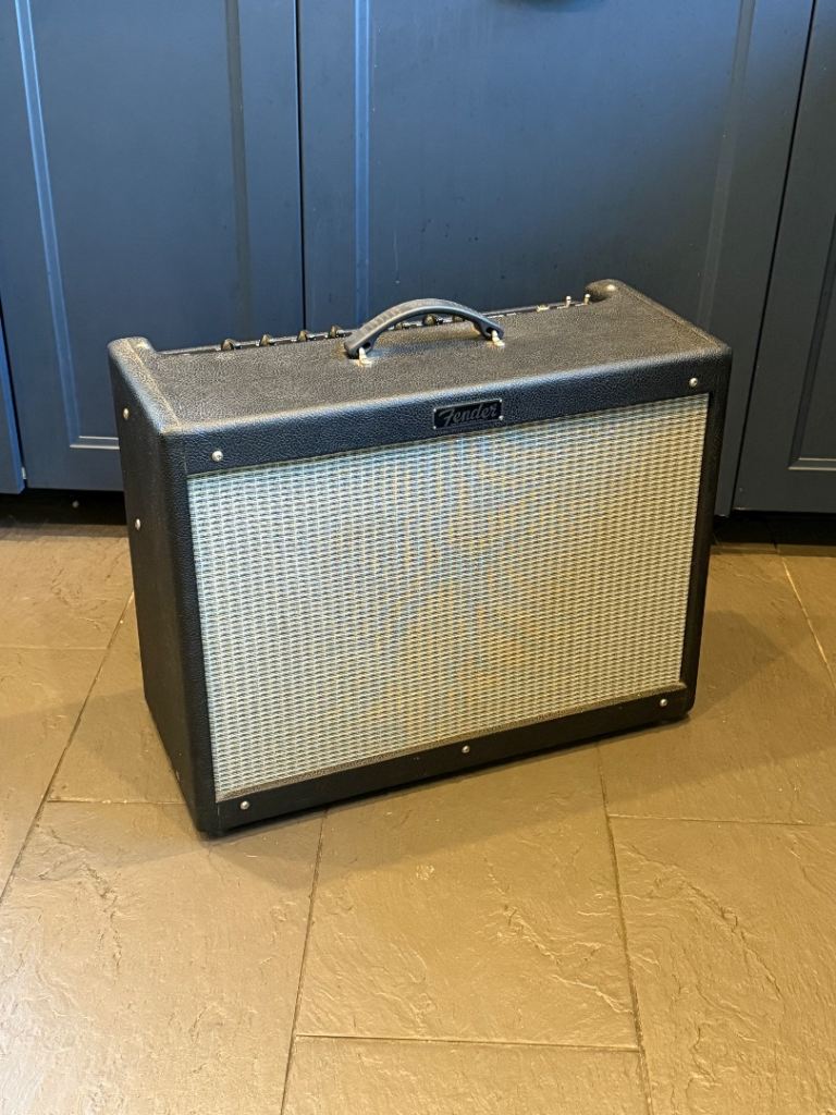 Fender Hot Rod Deluxe III 3 guitar 40w valve amplifier
