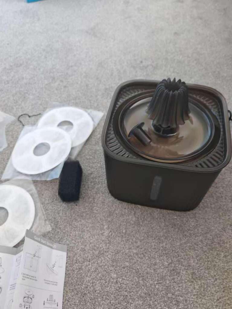 2L Super Silent Cat Water Fountain for Multiple Pets