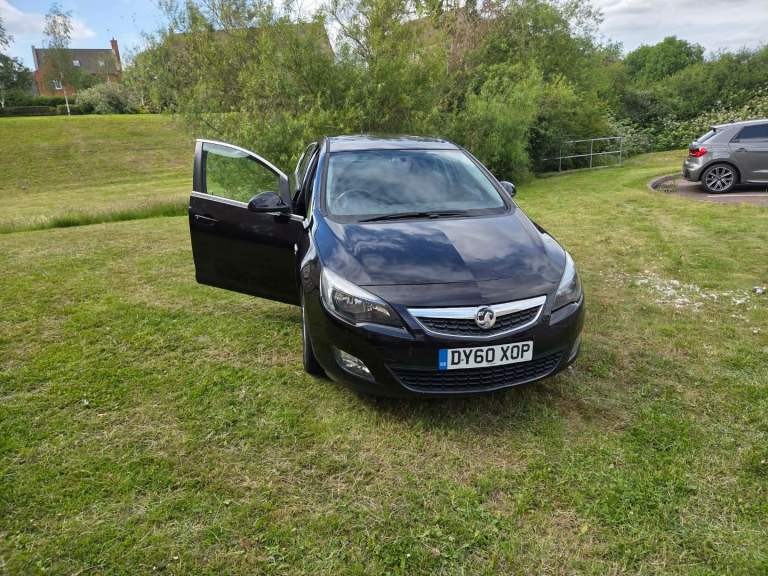 Vauxhall, ASTRA, Hatchback, 2010, Manual, 1686 (cc), 5 doors