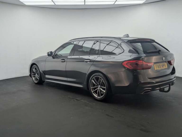 2019 BMW 5 Series 2.0 520d M Sport Touring 5dr Diesel Auto Euro 6 (s/s) (190 ps) DAKOTA LEATH EST...