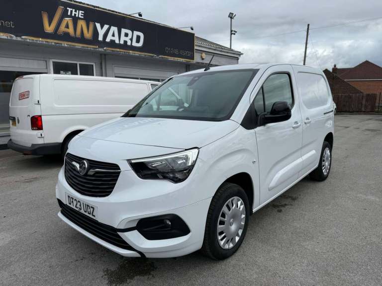 2023 Vauxhall Combo 1.5 Combo 2300 Professional Turbo D S/S Panel Van Diesel Manual