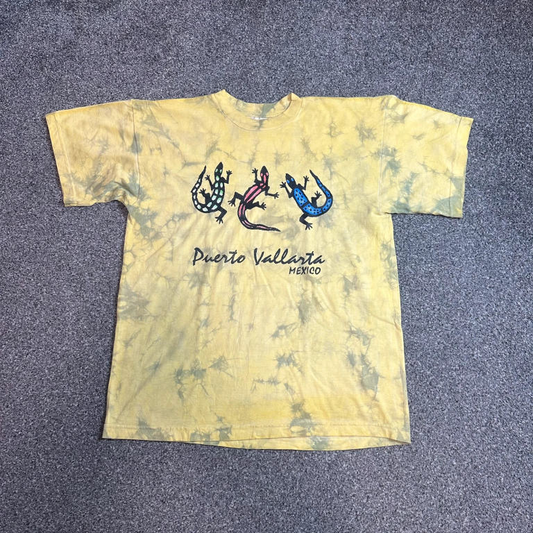 Vintage Puerto Vallarta Mexico Tie-Dye Gecko Graphic Tee Yellow