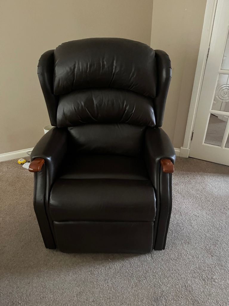 Leather electric recliner chair