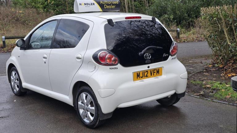 2012 Toyota AYGO 1.0 VVT-i Fire Euro 5 5dr HATCHBACK Petrol Manual